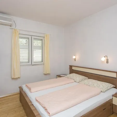 Gostinjska kuća Oreb Donje Celo